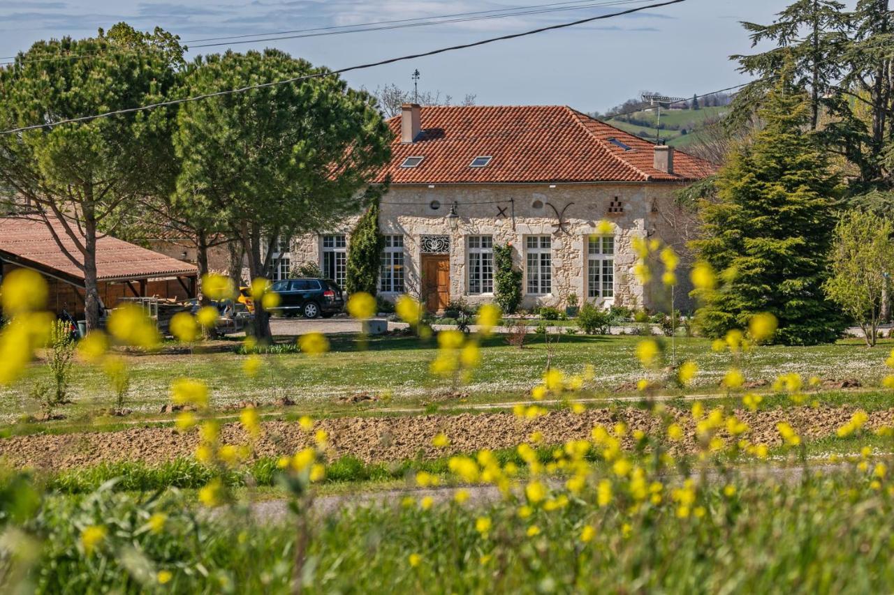 Bed and Breakfast Domaine de Rambeau Castelmoron-sur-Lot Exterior foto